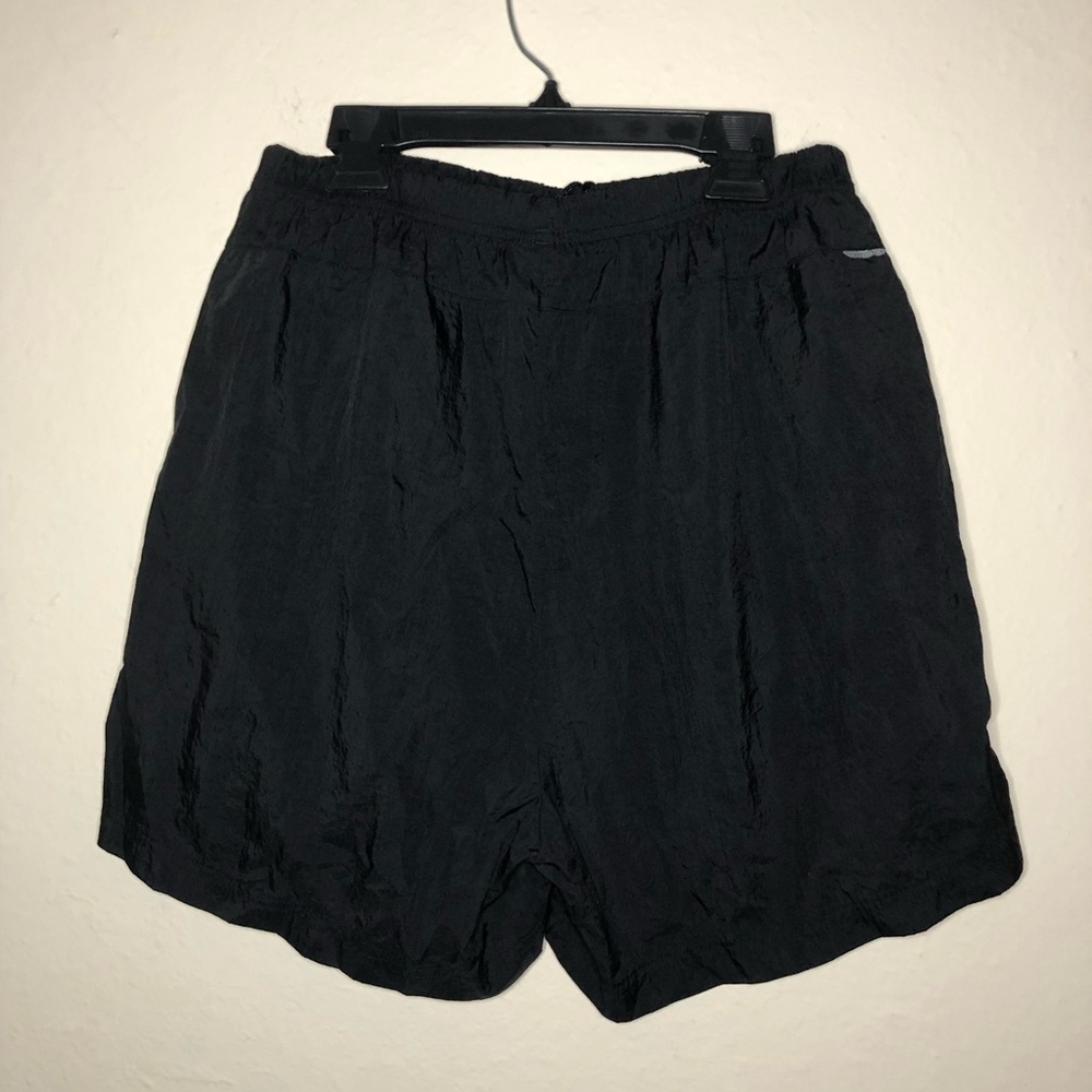 Classic Reebok Nylon Shorts - Picture 4 of 7